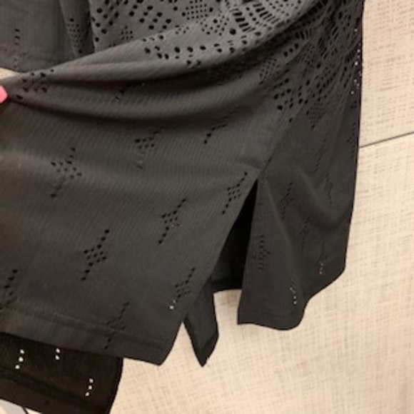 Swimwear Cover - Picture 6 of 8